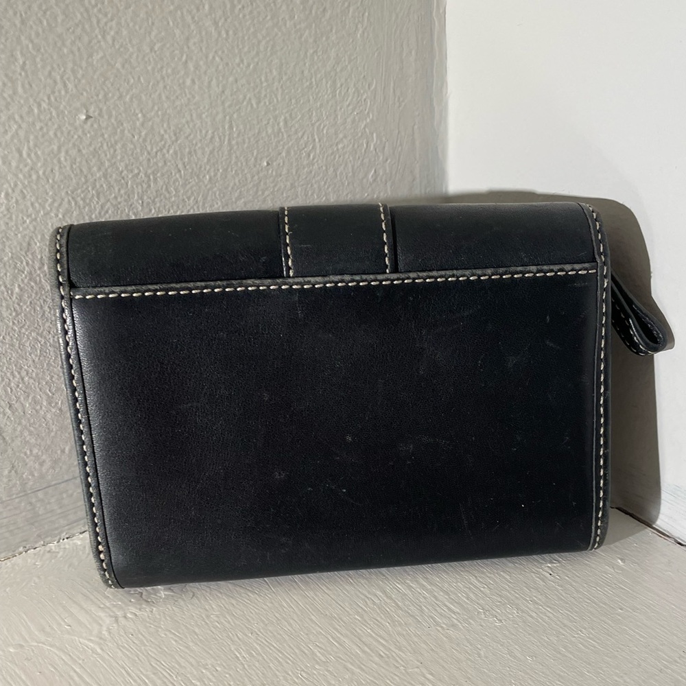 Coach Wallet - Picture 2 of 8